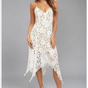 ONE WISH WHITE LACE MIDI DRESS